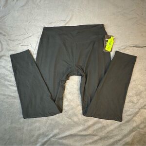 Eddie Bauer Black Streamlined Leggings

#1105